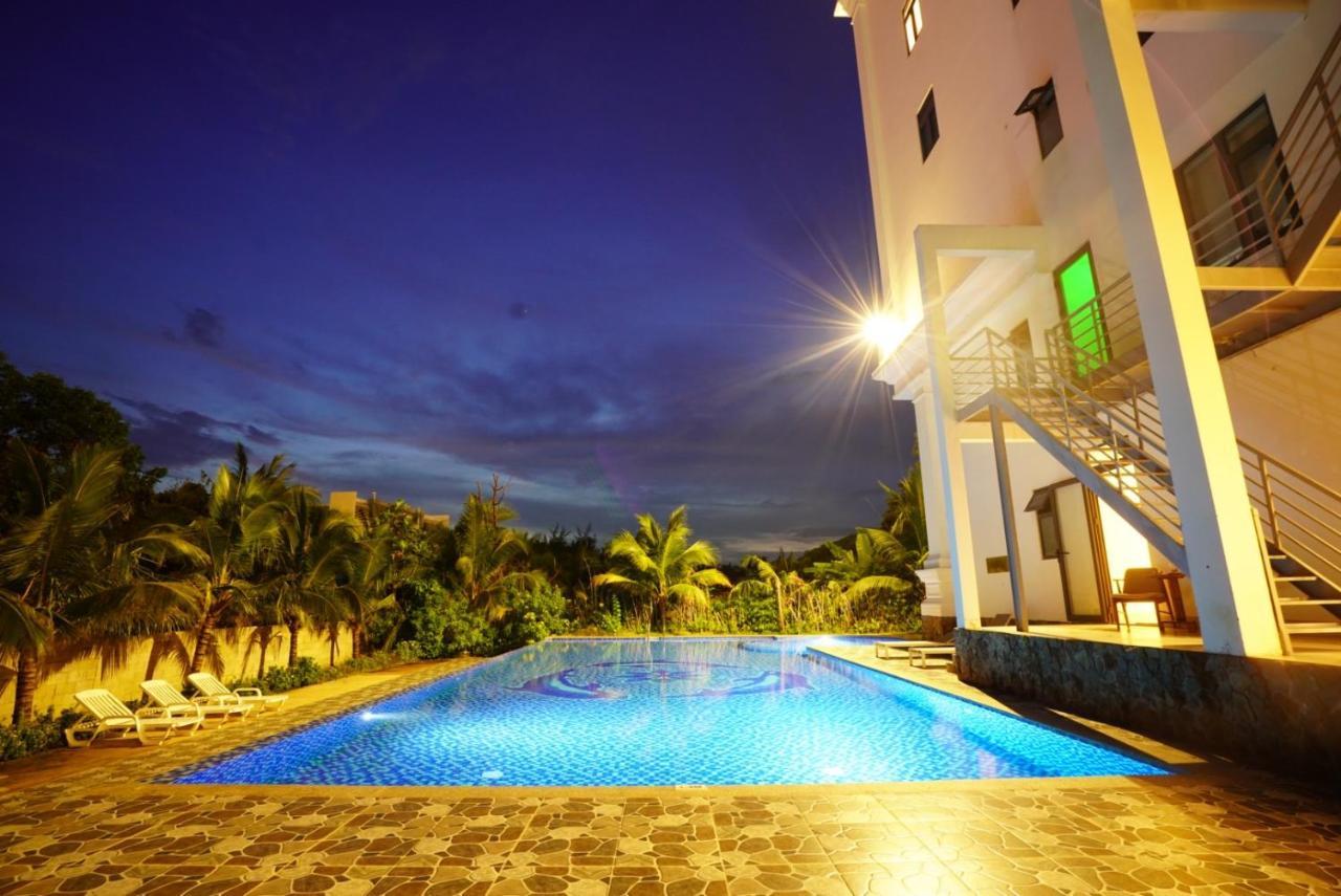 Homestead Seaview Hotel Phú Quốc