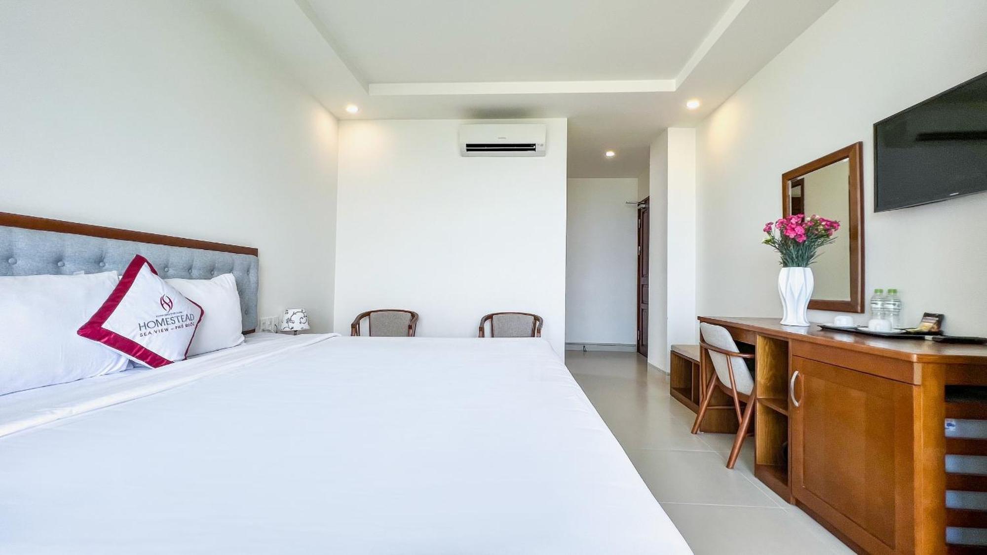Homestead Seaview Отель